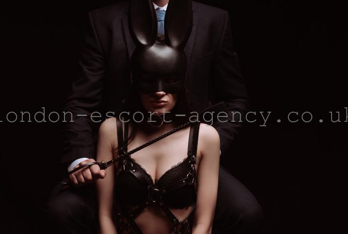 what are kinky escorts
